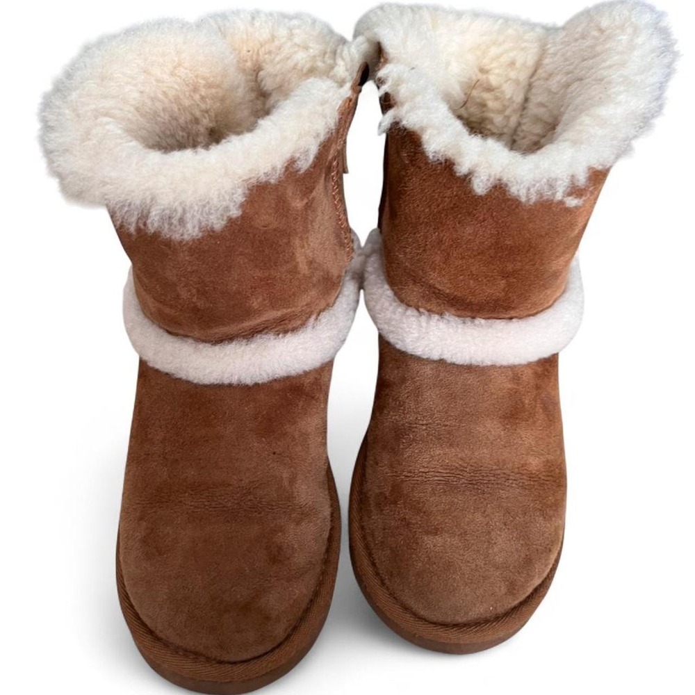 Girls UGG Boots Size 1